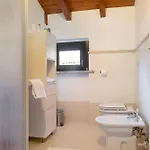 公寓 Relax Tra Monti E Laghi Brenta