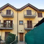 公寓 Relax Tra Monti E Laghi